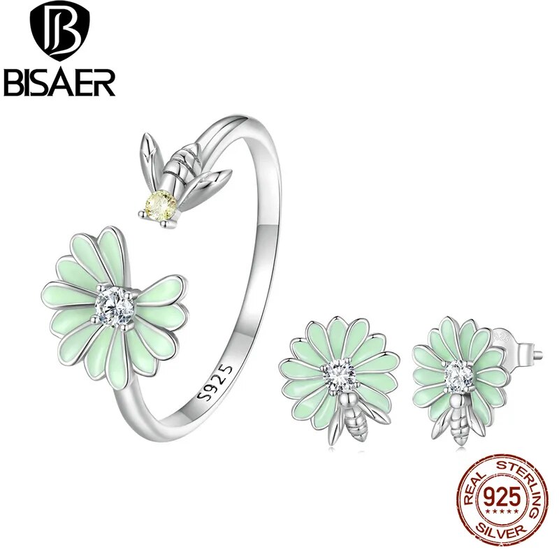 Sterling Silver Daisy Bee Jewelry Set: Elegance Meets Nature’s Delight